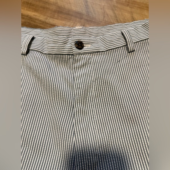 Haggar Men's Striped Flat Front Shorts - Picture 3 of 5